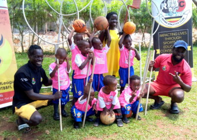 This past week, a team of 7 players from Quadball Uganda loaded their hoops onto their bus and set out to bring our wonderful sport to no fewer than 4 new communities! The journey started in Adjumani, 570 kms (!) from their hometown of Masaka.